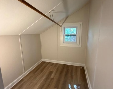 7908 Flower Avenue - Photo Thumbnail 31