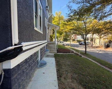 7908 Flower Avenue - Photo Thumbnail 8