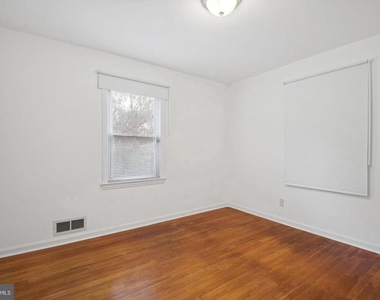 11807 College View Drive - Photo Thumbnail 13