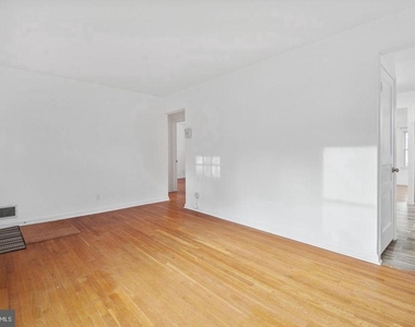 11807 College View Drive - Photo Thumbnail 4