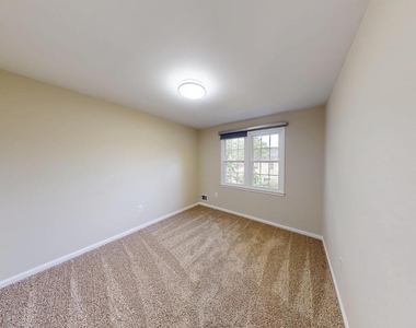8 Big Acre Square - Photo Thumbnail 14