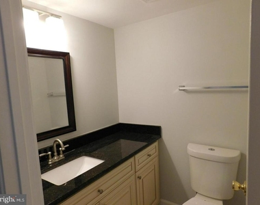 1725 Glastonberry Road - Photo Thumbnail 8