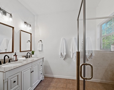 11306 Zyle Ln - Photo Thumbnail 25