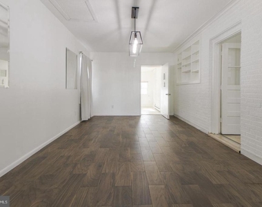1100 Gilbert Road - Photo Thumbnail 11