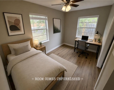 6703 Galindo St - Photo Thumbnail 6
