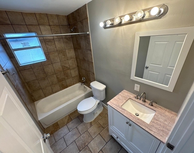 6703 Galindo St - Photo Thumbnail 10