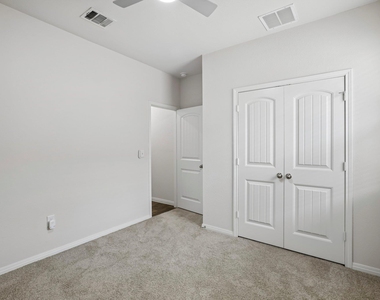149 Mackinac Ln - Photo Thumbnail 17