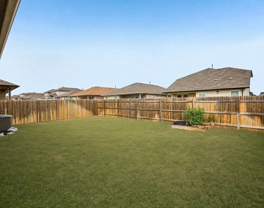149 Mackinac Ln - Photo Thumbnail 26