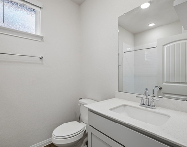 149 Mackinac Ln - Photo Thumbnail 20