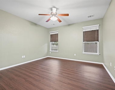 1716 Willow Vis - Photo Thumbnail 12