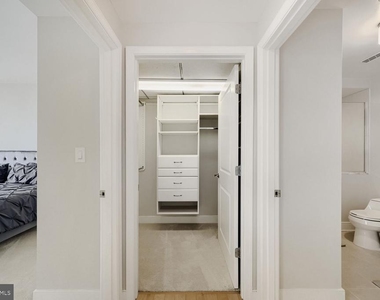 675 President Street - Photo Thumbnail 20