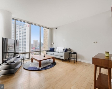 675 President Street - Photo Thumbnail 3