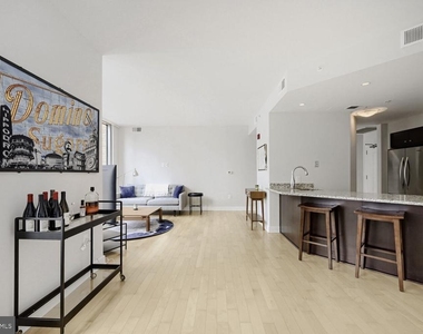 675 President Street - Photo Thumbnail 13