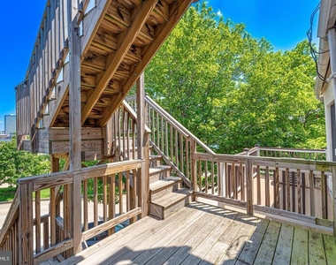 642 E Clement Street - Photo Thumbnail 17