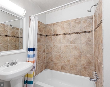 642 E Clement Street - Photo Thumbnail 15