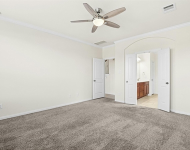 3132 Honey Peach Way - Photo Thumbnail 12