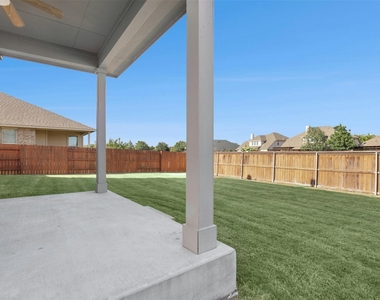 3132 Honey Peach Way - Photo Thumbnail 19