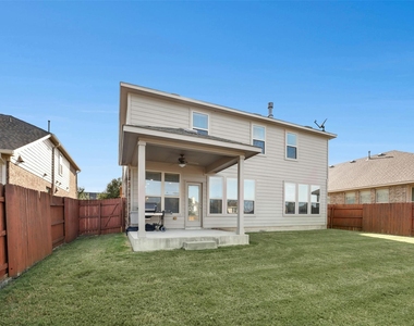 3132 Honey Peach Way - Photo Thumbnail 21