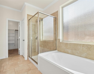 3132 Honey Peach Way - Photo Thumbnail 9