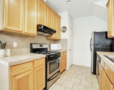 712 Franklin Blvd - Photo Thumbnail 14