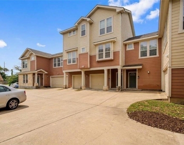 712 Franklin Blvd - Photo Thumbnail 10