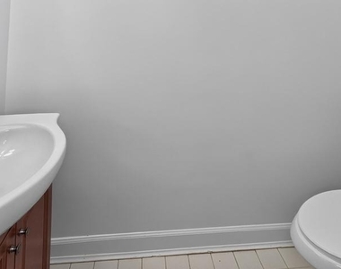 8504 Mayaone Street - Photo Thumbnail 12