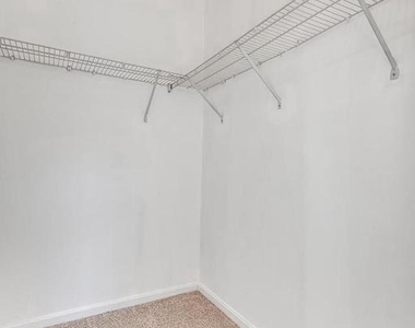 1727 Wood Carriage Way - Photo Thumbnail 17
