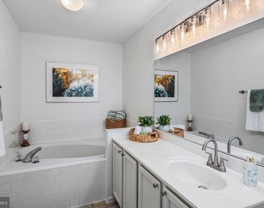2667 Worrell Court - Photo Thumbnail 7