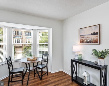 2667 Worrell Court - Photo Thumbnail 5