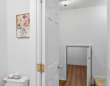2667 Worrell Court - Photo Thumbnail 28