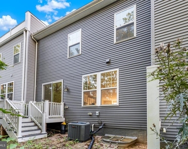 8373 Meadowood Drive - Photo Thumbnail 35