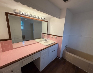 850 County Road 218 - Photo Thumbnail 14