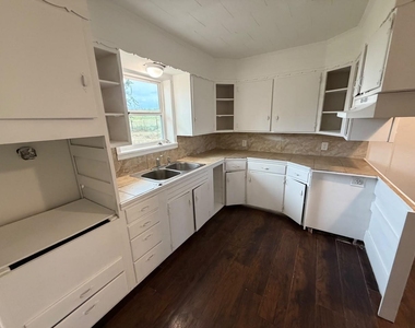 850 County Road 218 - Photo Thumbnail 24