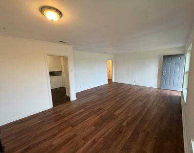 850 County Road 218 - Photo Thumbnail 21