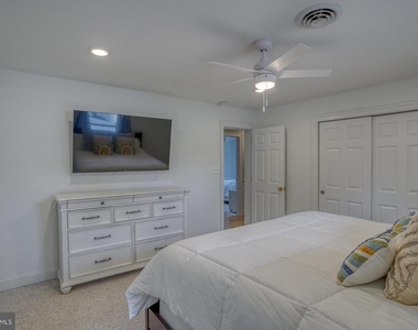 705 Country Club Road - Photo Thumbnail 43