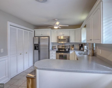 705 Country Club Road - Photo Thumbnail 28