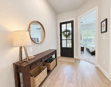 336 Darley Oak Dr - Photo Thumbnail 5
