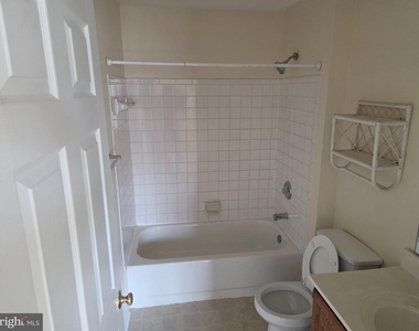 131 Attic Court - Photo Thumbnail 1