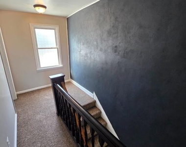 304 Concord Avenue - Photo Thumbnail 5