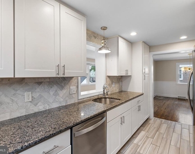 308 Delaware Avenue - Photo Thumbnail 5
