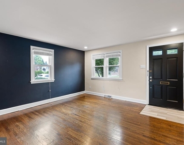 308 Delaware Avenue - Photo Thumbnail 9