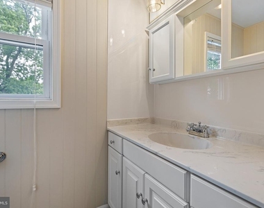 308 Delaware Avenue - Photo Thumbnail 17