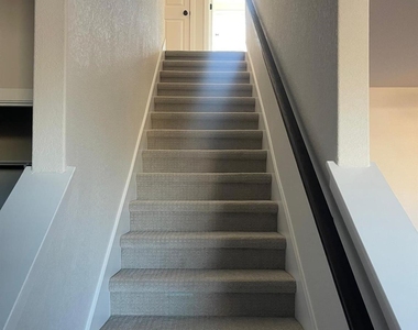 2500 Forest Creek Dr - Photo Thumbnail 23