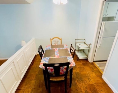 2201 L Street Nw - Photo Thumbnail 5