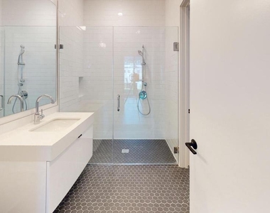 57 N Street Nw - Photo Thumbnail 7
