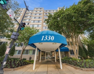 1330 New Hampshire Avenue Nw - Photo Thumbnail 1