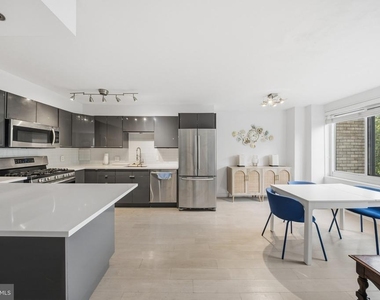 1330 New Hampshire Avenue Nw - Photo Thumbnail 8