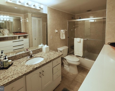 1420 N N Street Nw - Photo Thumbnail 8