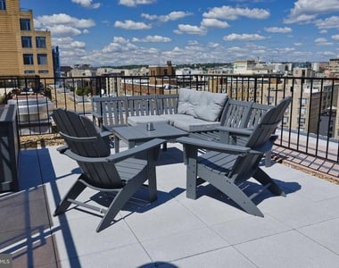 1420 N N Street Nw - Photo Thumbnail 17