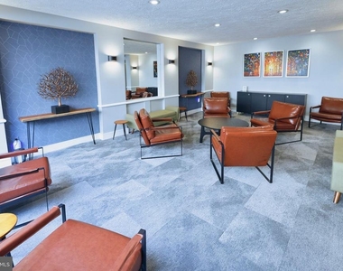 1420 N N Street Nw - Photo Thumbnail 11
